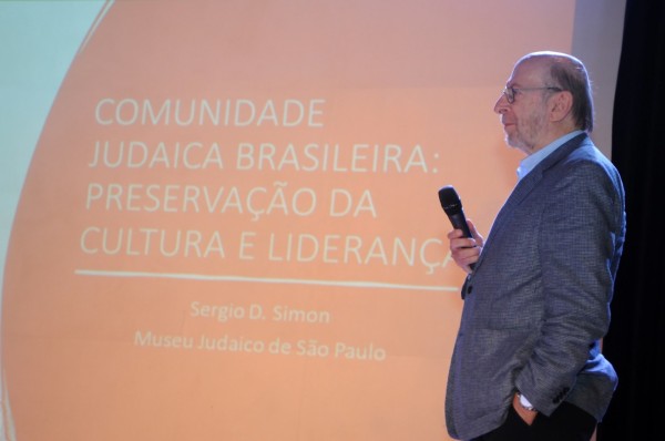Conib em ação - Fundada em 1948, a CONIB – Confederação Israelita do Brasil é o órgão de representação e coordenação política da comunidade judaica brasileira. 