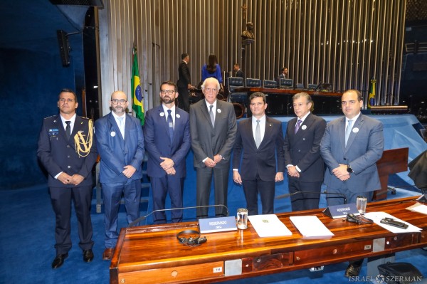 Brasil - Fundada em 1948, a CONIB – Confederação Israelita do Brasil é o órgão de representação e coordenação política da comunidade judaica brasileira. 